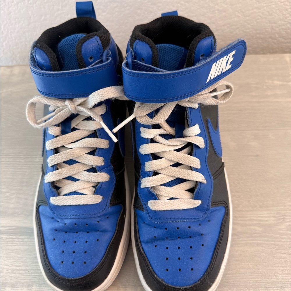 Nike Kids Court Borough Mid Black and Blue Sneakers